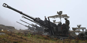 India and China discuss border issues and efforts to stabilize ties