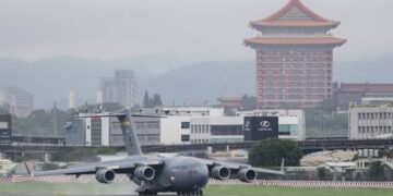 Americans told to keep ‘low profile’ in China