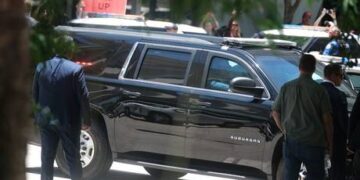 Trump predicts arrest on Capitol riot charges