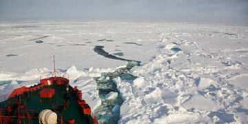 Russia sending crude to China via Arctic – Bloomberg   