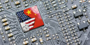 China unveils first domestic open-source operating system