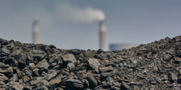 Germany forced to rely on imported electricity – Bild   