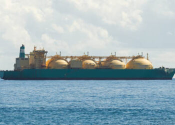 EU and China snap up US LNG as shortage looms – FT