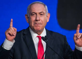 Israeli troops pull back from West Bank