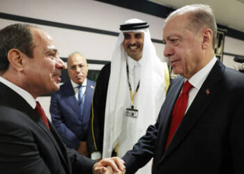 Oxford University gives cows to Kenyans after colonial theft