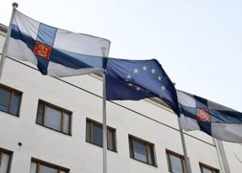 Vietnam makes pledge to Russia