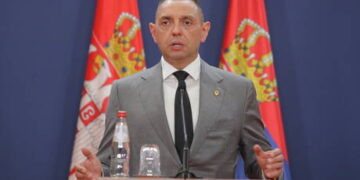 Serbia bans weapons exports