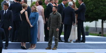 UK’s Wallace confirms departure from politics