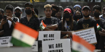 Macron charms Modi in Paris, describes India as ‘key partner’ and ‘giant of history