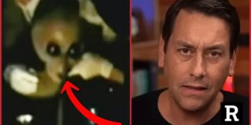 He’s EXPOSING the secret alien interrogation program / Redacted w Clayton Morris