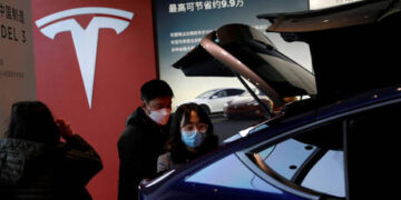 UK fears Chinese ‘spy’ cars