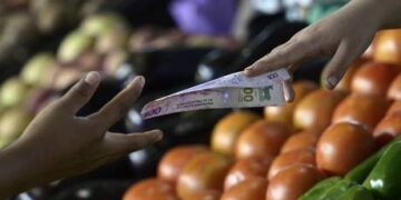 Libertarian scores upset win in Argentina presidential primary