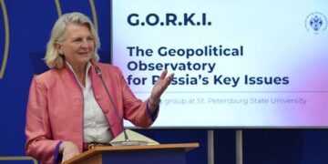 Ex-Austrian FM moves to small Russian village