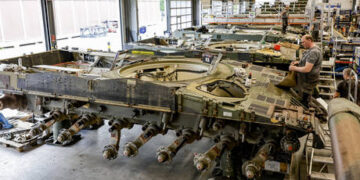 Germany buys scrapped tanks for Ukraine