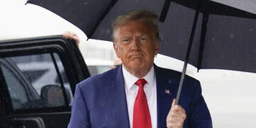 Trump makes cryptic threat