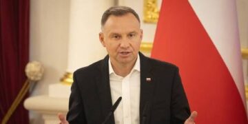 Zelensky held ‘closed talks’ with top British generals