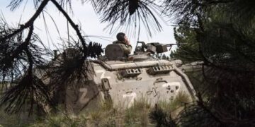 Berlin calls for more diplomatic efforts to end Ukraine conflict