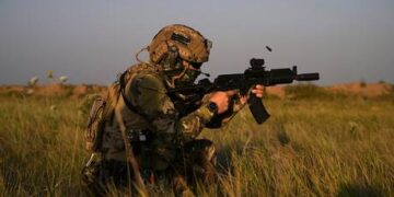 Zelensky threatened by possible military coup – former CIA analyst