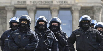 French watchdog demands criminal charges for porn producers