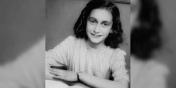 Texas teacher fired over Anne Frank graphic novel