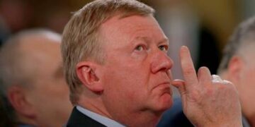 Putin blasts tycoon who fled to Israel