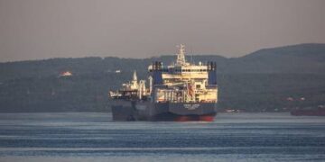 Northern Sea Route emerges as major international shipping artery, minister tells RT