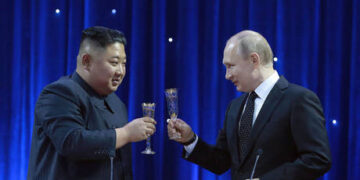 Russia warns of new crisis in Korea