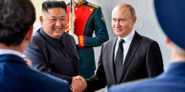 Kim Jong-un arrives in Russia