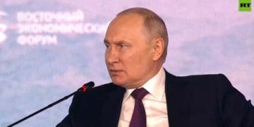 US decline, Kiev’s warmongering, Russian economic successes: Key takeaways from Putin’s panel in Vladivostok