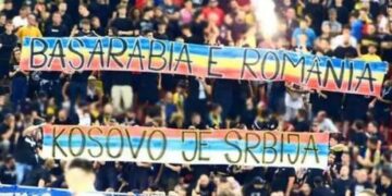 Footballer ‘safe’ after threatening to throw himself off bridge – media