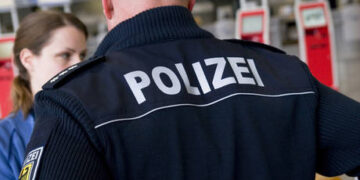 Spain sets out whether Russians risk property seizure