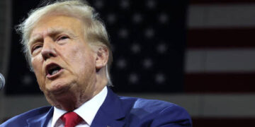 Prosecutors want to silence Trump with gag order