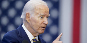 Biden predicts face-off with Trump in 2024
