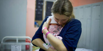 Kiev asks West not to treat Ukrainians as ‘refugees’