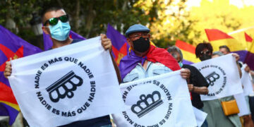 Ex-king wins $154 million court battle against former lover