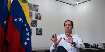 Venezuela issues arrest warrant for failed coup leader