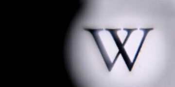 Musk makes $1 billion name-change offer to Wikipedia