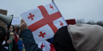 Russian neighbor demands US explanation for ‘revolutionary’ support