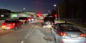 Another EU country seized car with Russian plates – newspaper