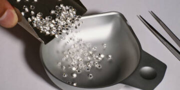 EU state explains why it still buys Russian diamonds