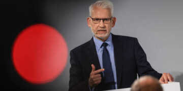 Germany relaunches mothballed coal plants to save gas