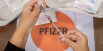 Russian scientist wins Nobel prize