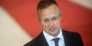 EU member sets conditions for Ukraine accession talks