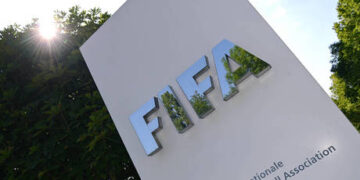 UFC reverses Russian flag ban