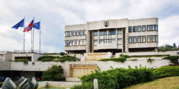 No more military aid for Ukraine – EU state’s new PM