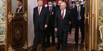 ‘Ineffective’ Western sanctions only strike fear in other countries, expert tells RT