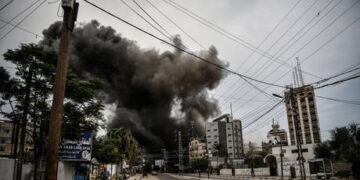 EU suspends aid to Palestine