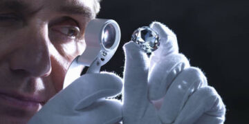 G7 to announce Russian diamond ban – Reuters