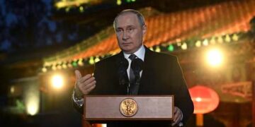 Ukraine’s leaders are controlled by US – German ex-chancellor