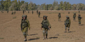 Israel issues ultimatum on Gaza